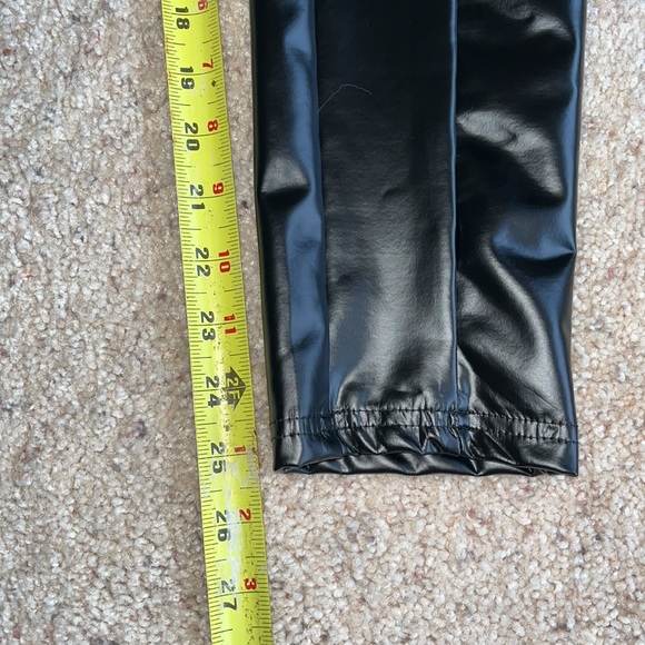 Black leather pants by Shein - Picture 11 of 11